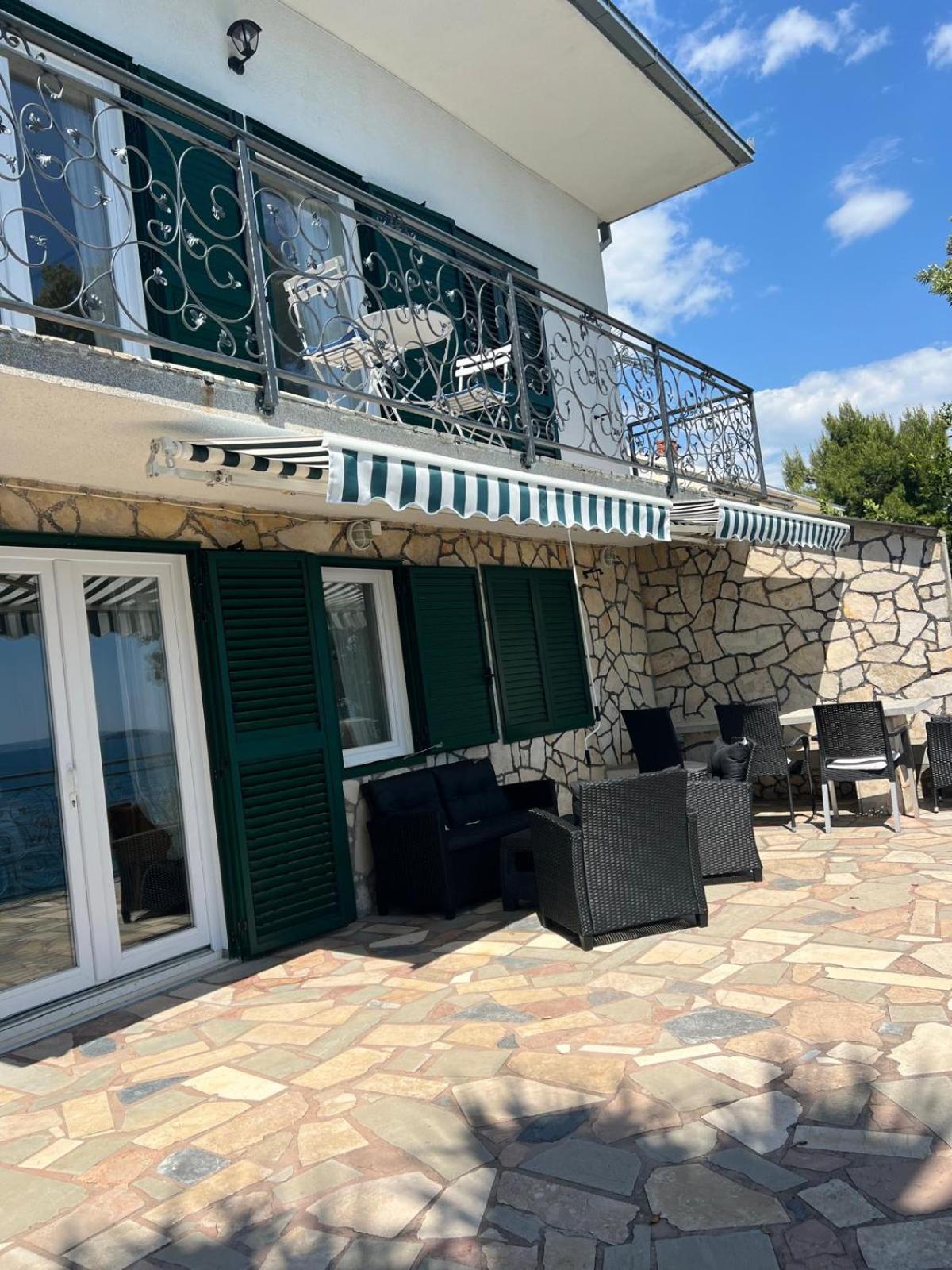 Villa Amarela Seget Vranjica Exterior photo